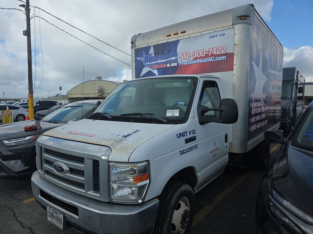 2016 Ford E-350 COM CUT photo