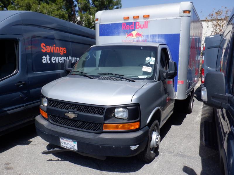 2013 Chevrolet 3500 Cutaway photo