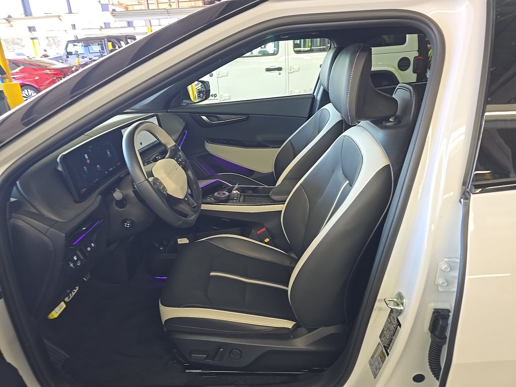 2025 Kia EV6 GT-Line photo