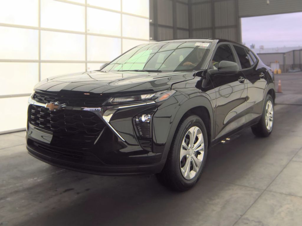 2026 Chevrolet Trax LS photo