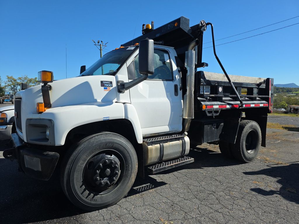 2006 GMC C7500 Truck photo
