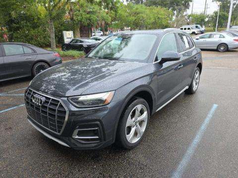 2021 Audi Q5 Premium Plus photo