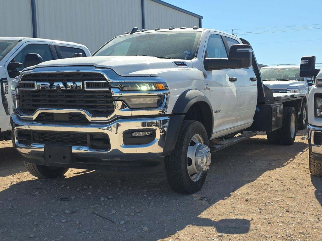 2025 Ram 5500 BIG Horn photo