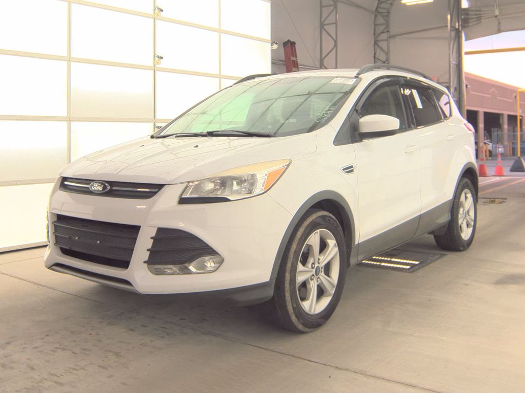 2014 Ford Escape SE photo