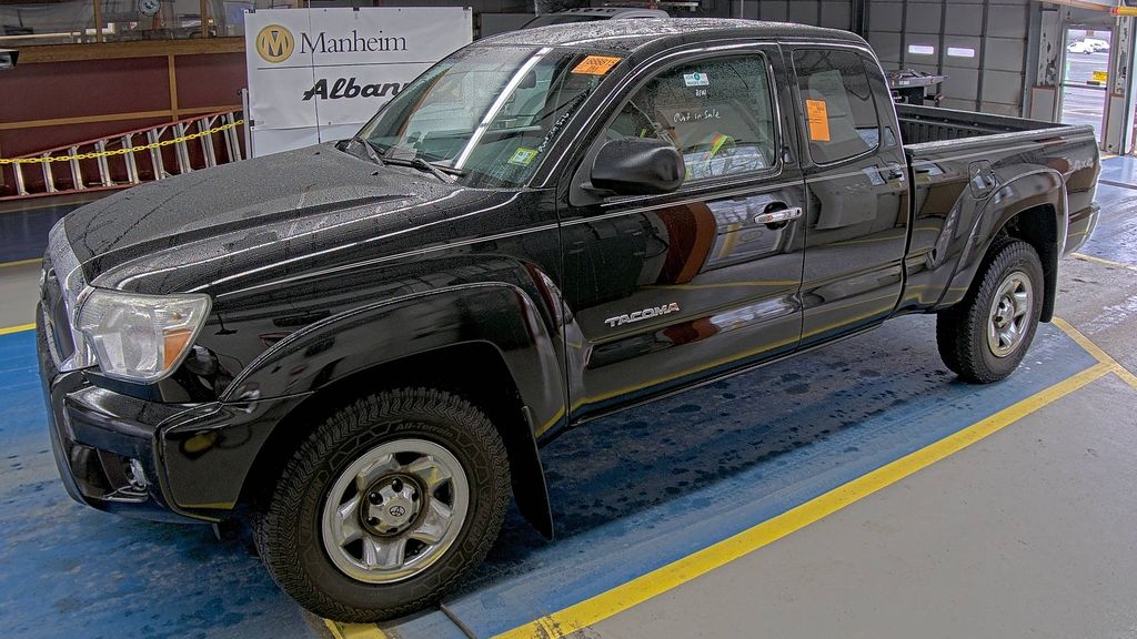 2013 Toyota Tacoma photo