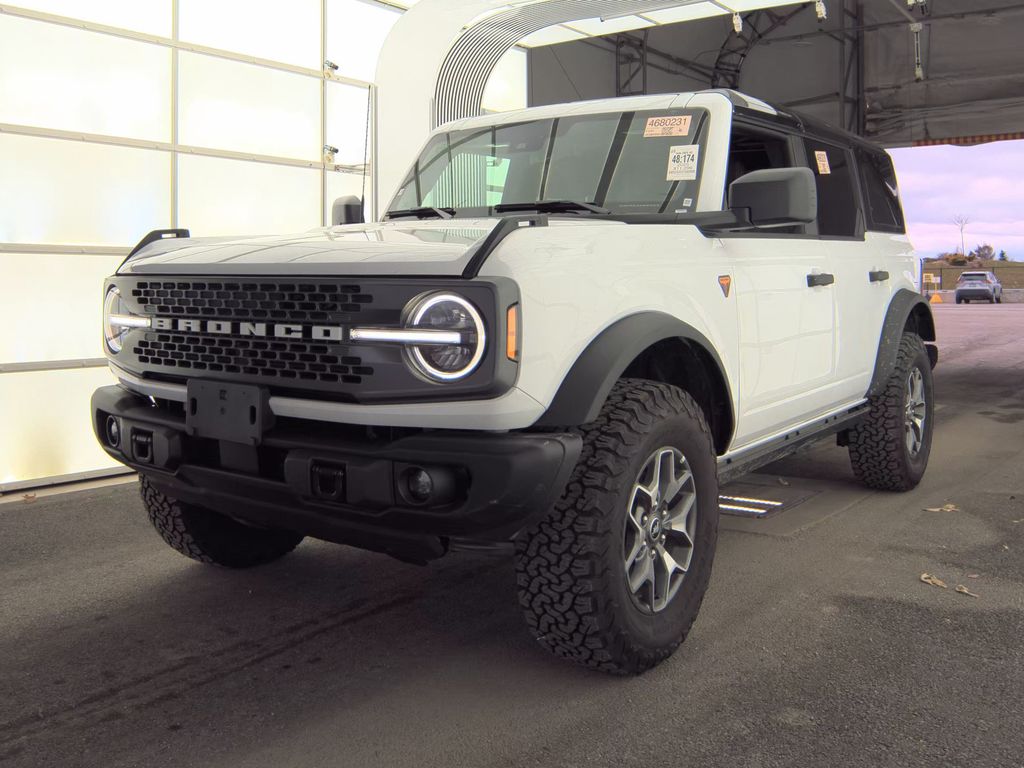 2025 Ford Bronco Badlands photo