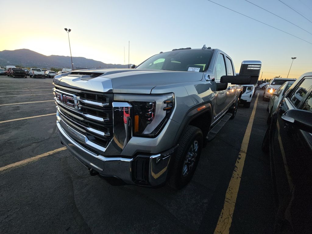 2025 GMC 3500 SLT photo