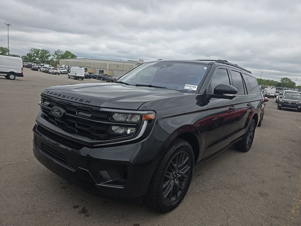 2025 Ford Expedition MAX Platinum photo