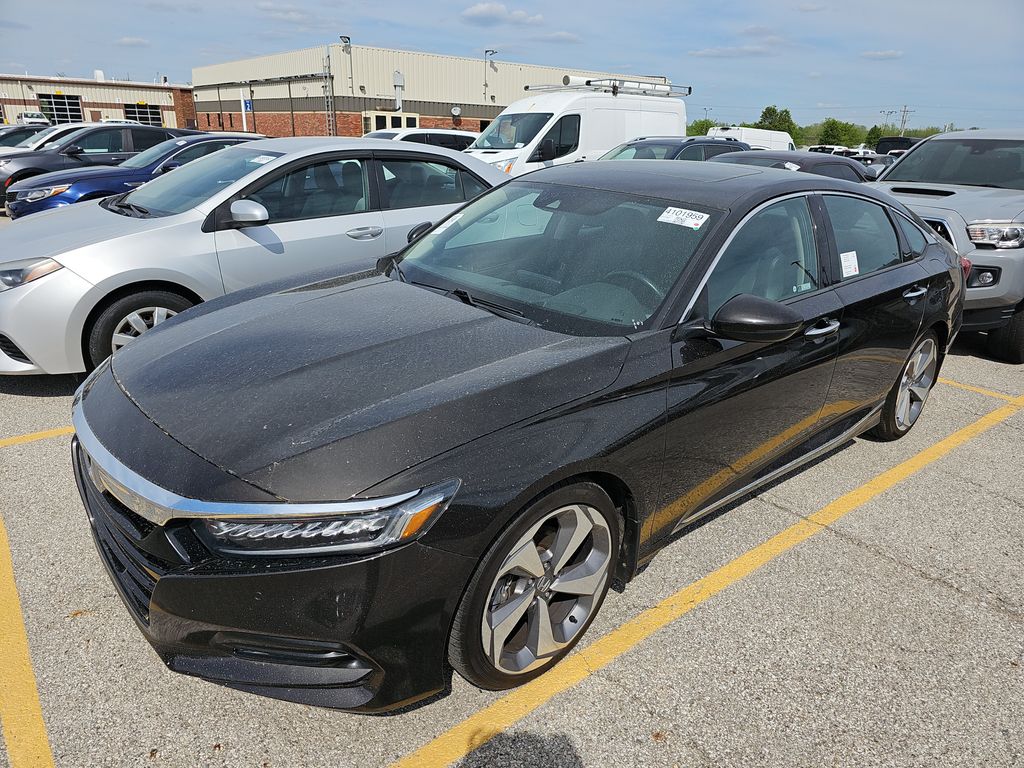2018 Honda Accord Touring photo