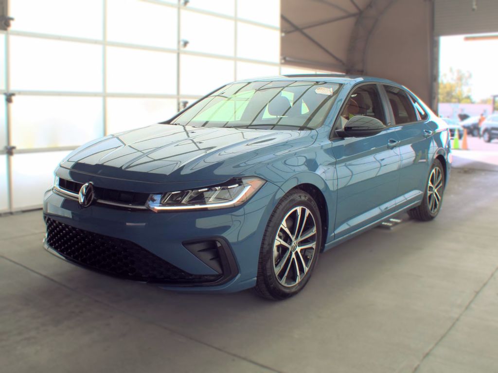 2025 Volkswagen Jetta Sport photo