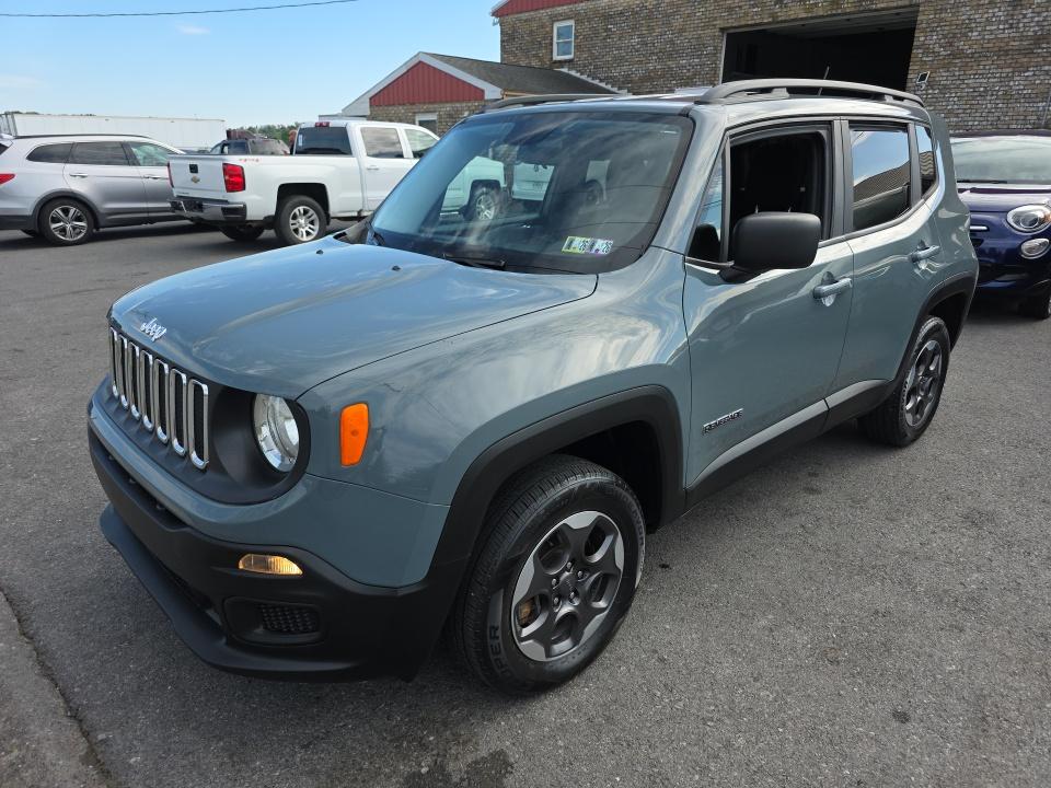 2017 Jeep Renegade Sport photo