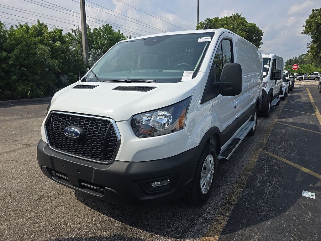 2025 Ford Transit 250 Base photo