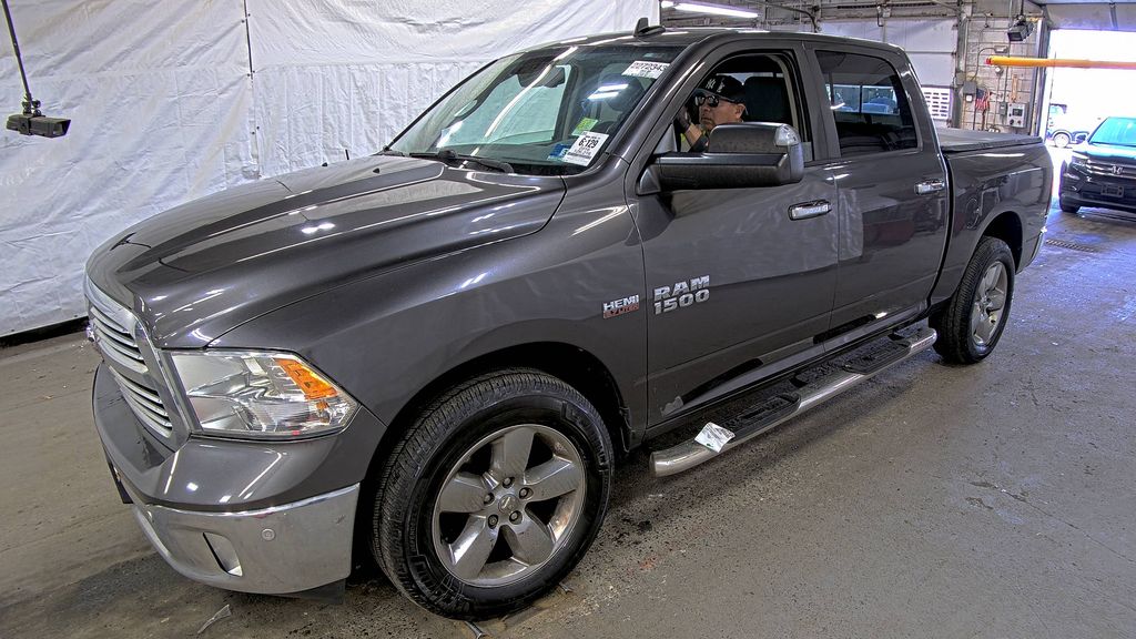 2016 Ram 1500 BIG Horn photo