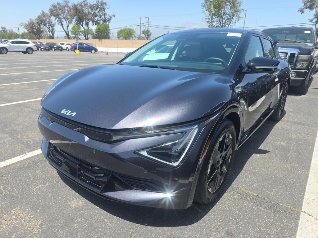 2025 Kia EV6 Wind photo
