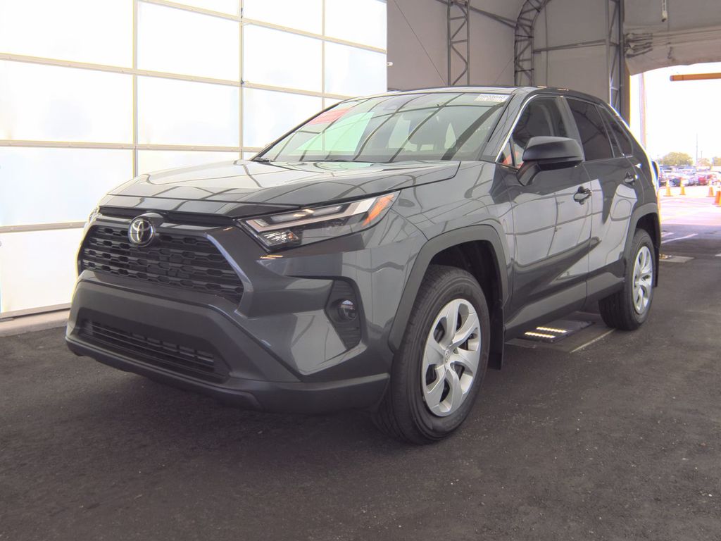 2025 Toyota RAV4 LE photo