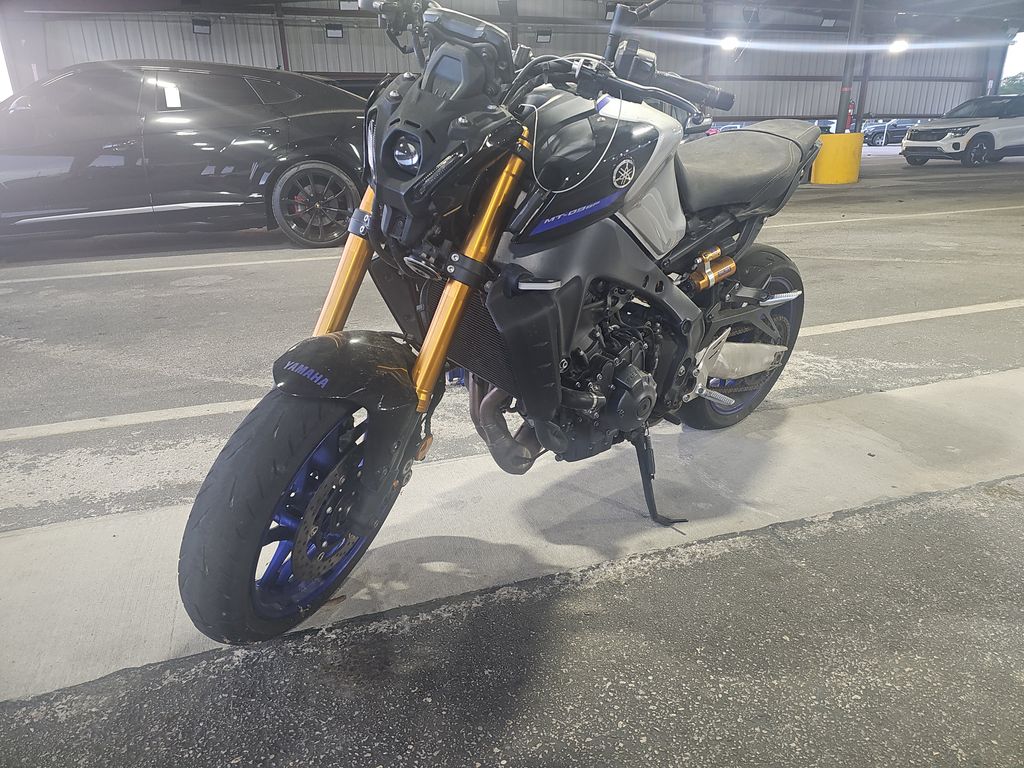 2023 Yamaha MT 09 photo