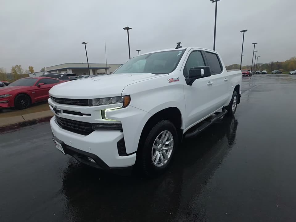 2021 Chevrolet Silverado 1500 RST photo