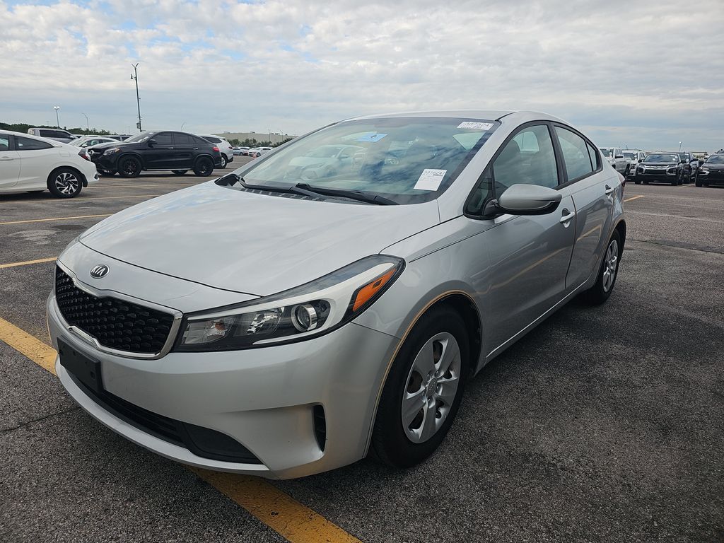 2017 Kia Forte LX photo