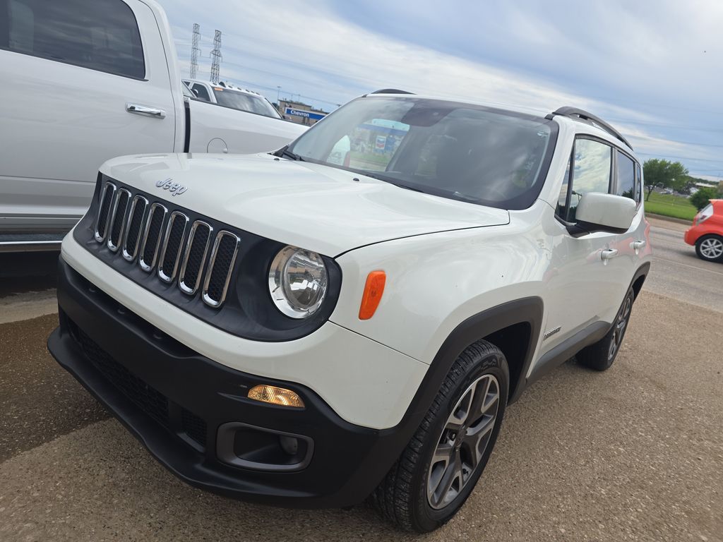 2017 Jeep Renegade Latitude photo