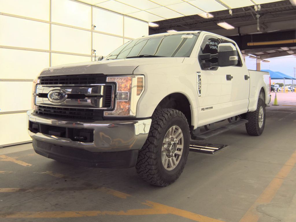 2019 Ford F-250 XLT photo