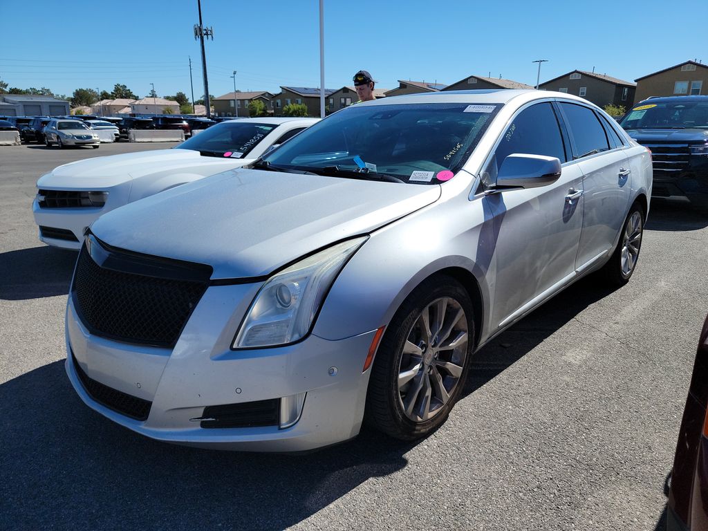 2015 Cadillac XTS Luxury photo