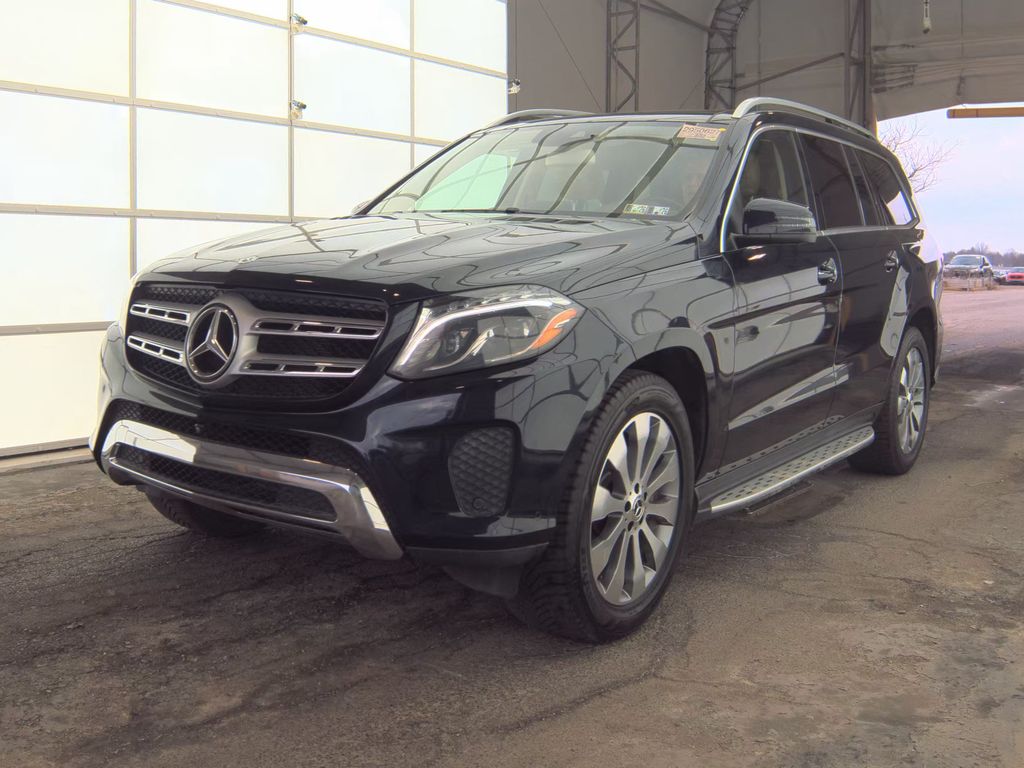 2018 Mercedes-Benz GLS GLS 450 photo