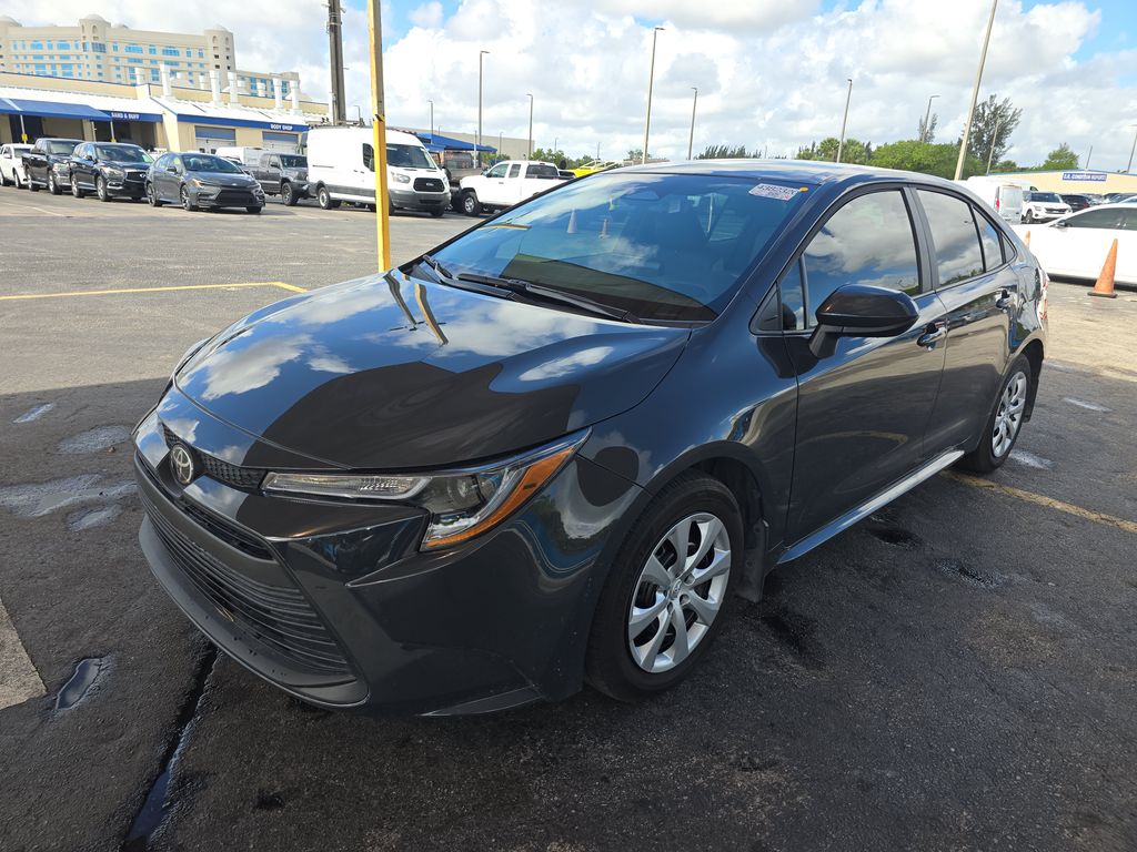 2026 Toyota Corolla LE photo