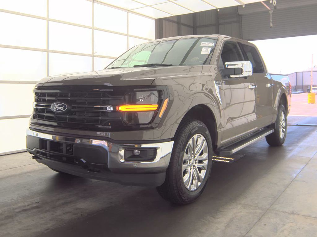 2025 Ford F-150 XLT photo