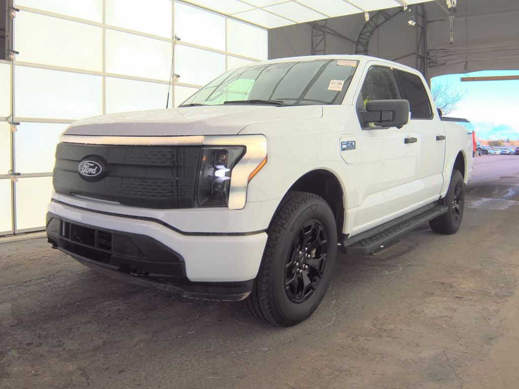 2025 Ford F-150 XLT photo