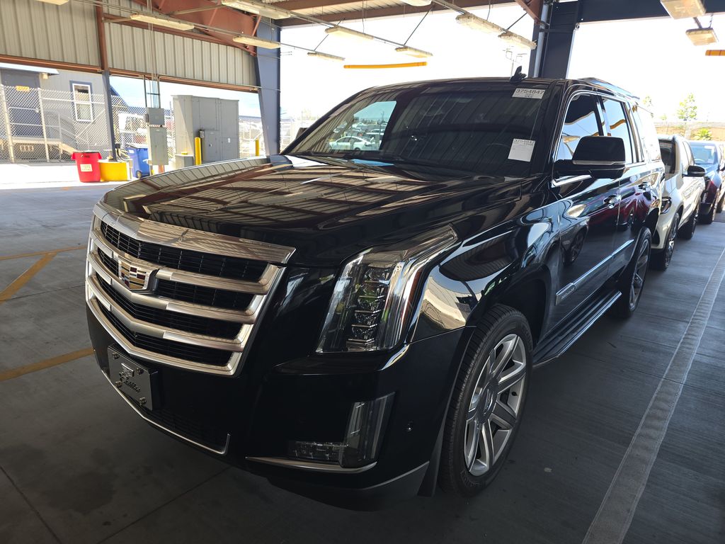 2019 Cadillac Escalade Luxury photo