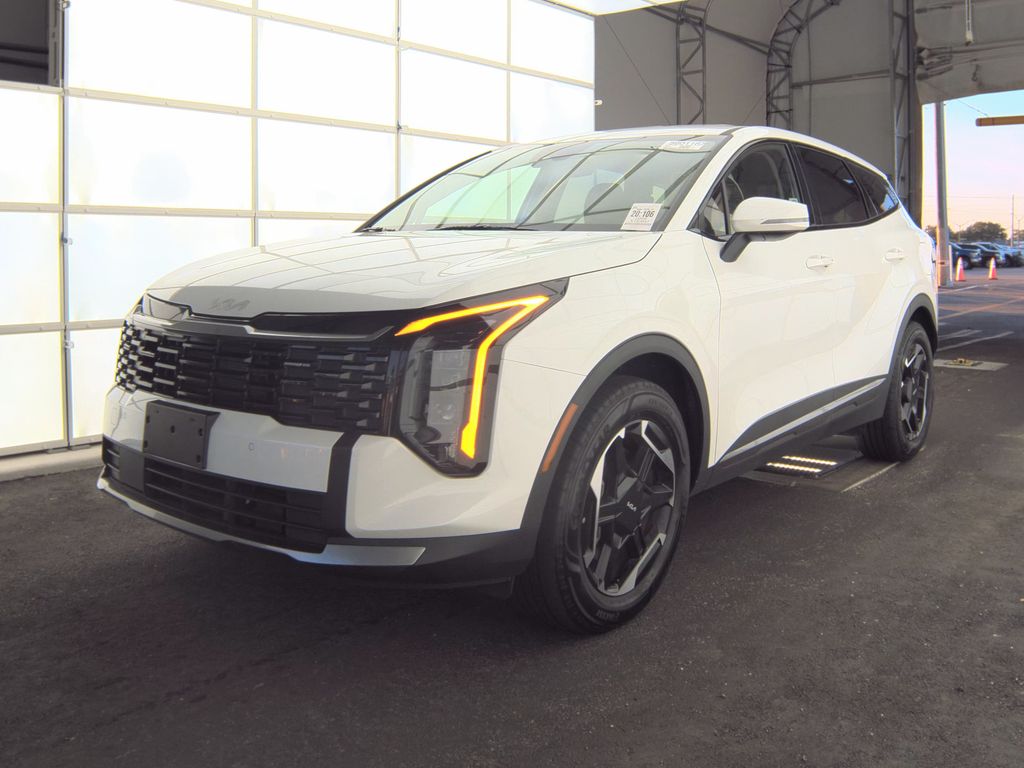 2026 Kia Sportage S photo