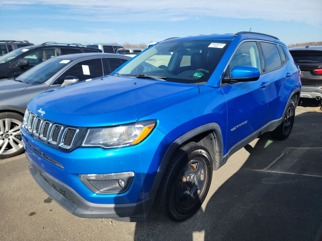 2018 Jeep Compass Latitude photo