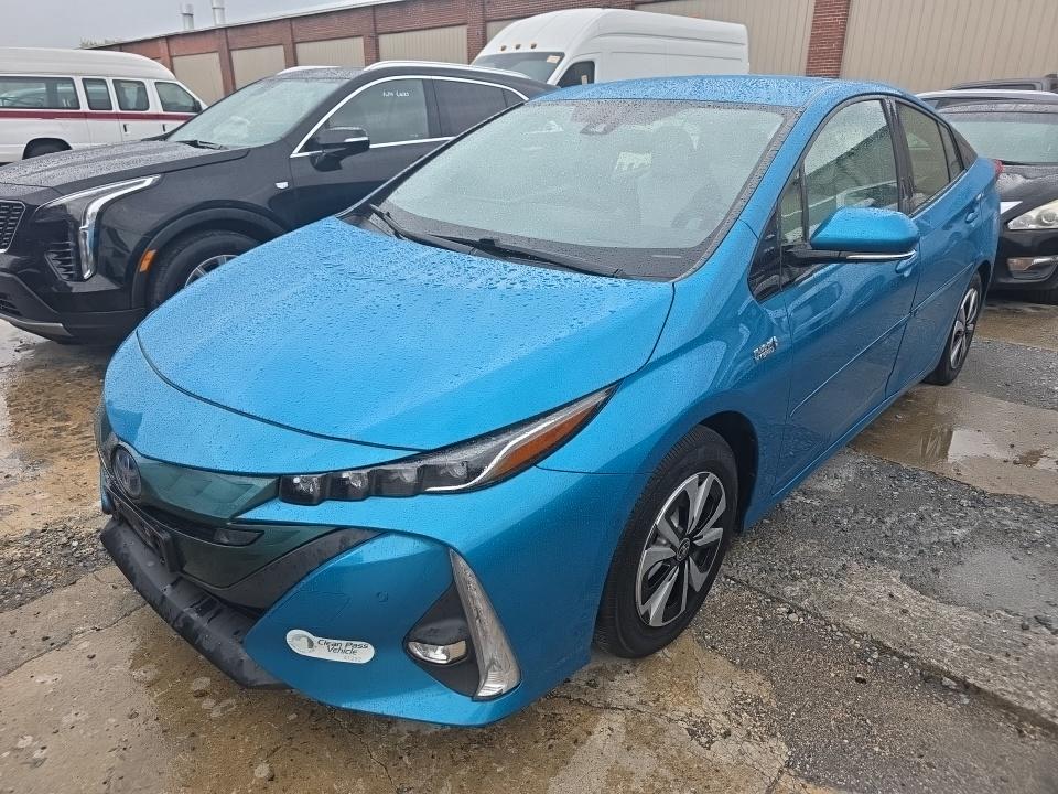 2017 Toyota Prius Prime Advanced photo
