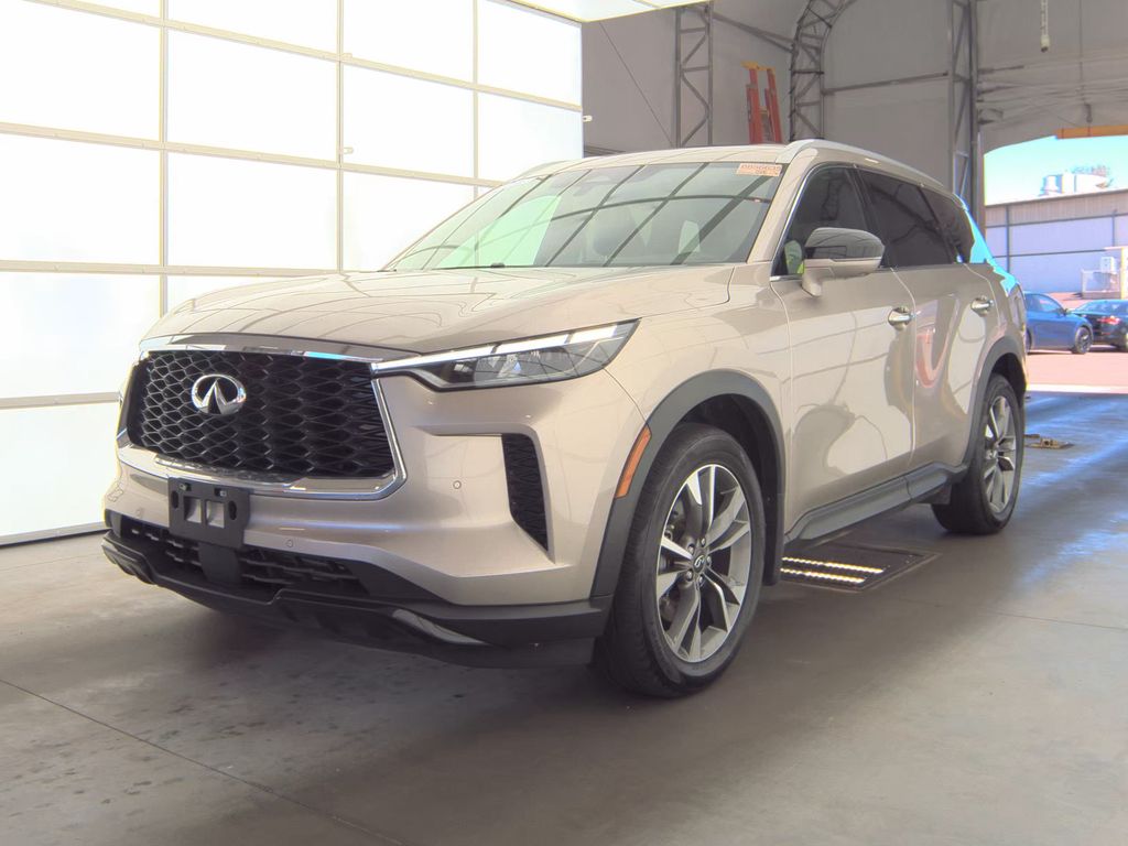 2025 INFINITI QX60 Luxe photo