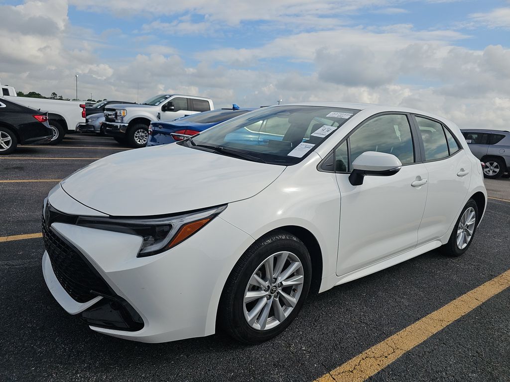 2025 Toyota Corolla SE photo