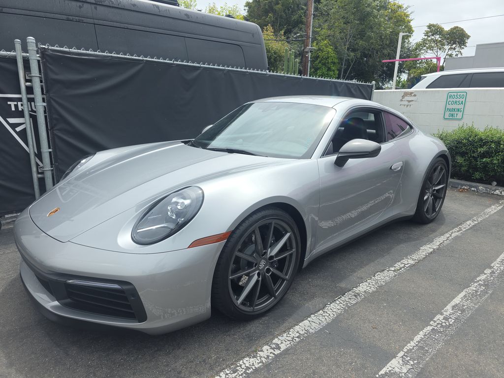 2023 Porsche 911 Carrera T photo
