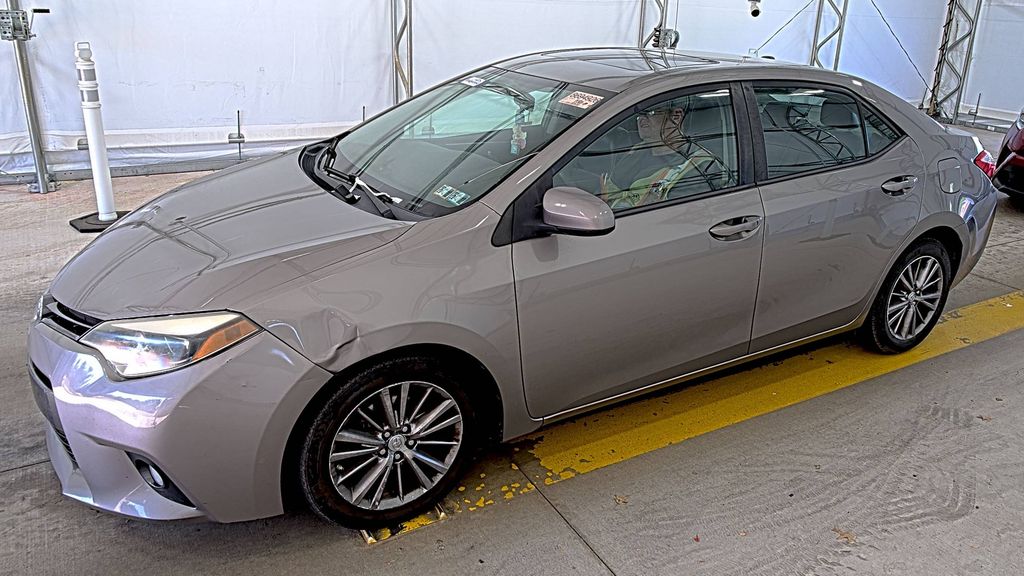 2015 Toyota Corolla LE Premium photo