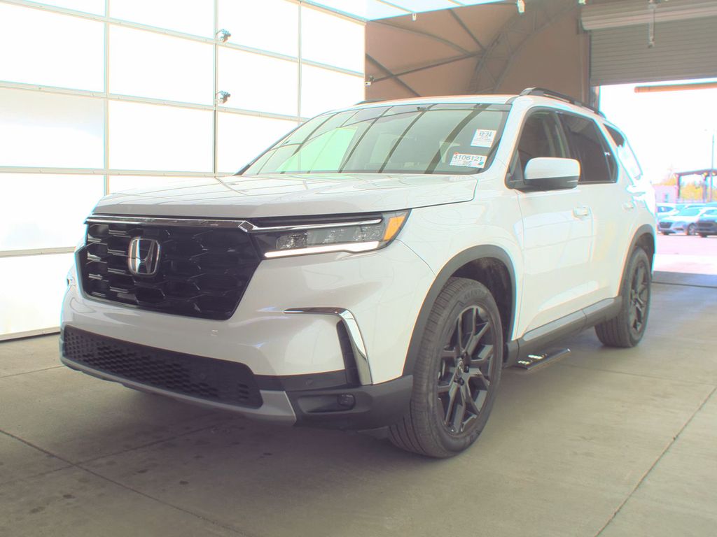 2025 Honda Pilot Touring+ photo
