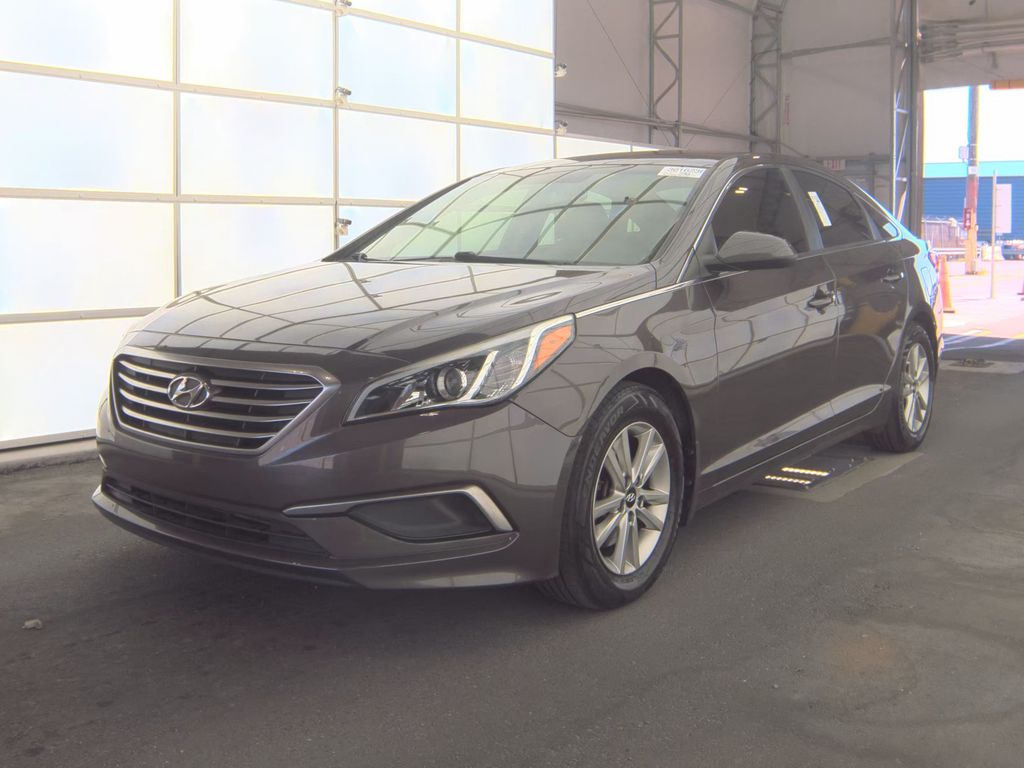 2017 Hyundai Sonata SE photo