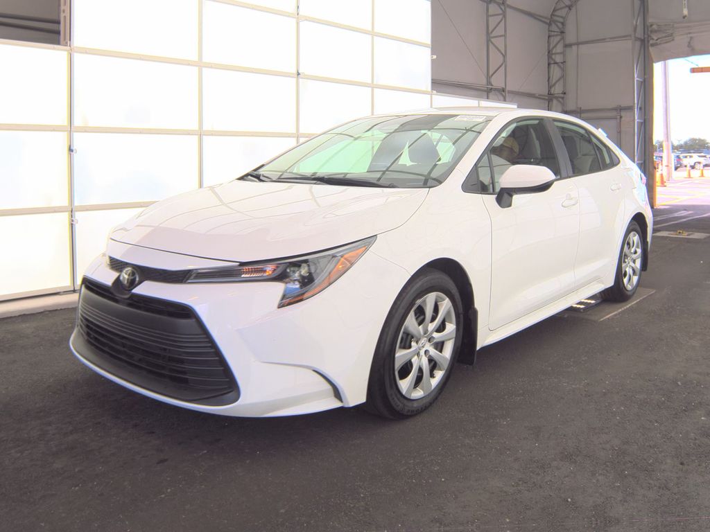 2026 Toyota Corolla LE photo