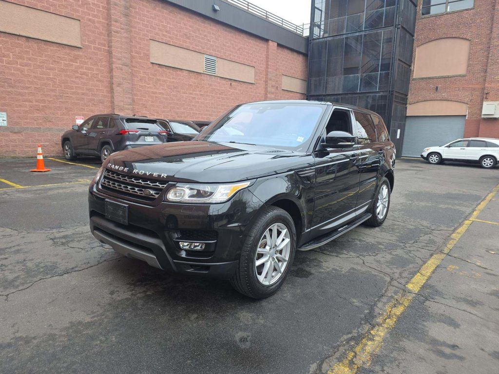 2017 Land Rover Range Rover Sport SE photo