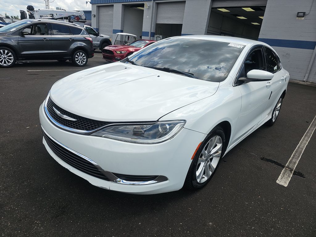 2015 Chrysler 200 Limited photo