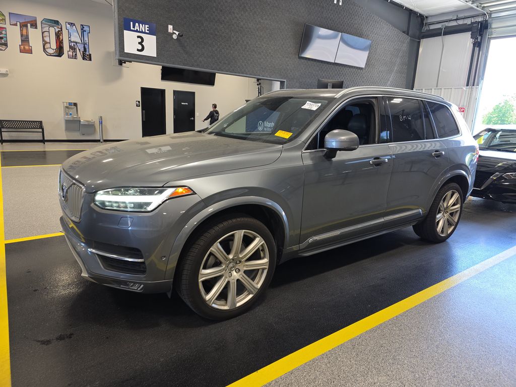 2017 Volvo XC90 Inscriptn photo