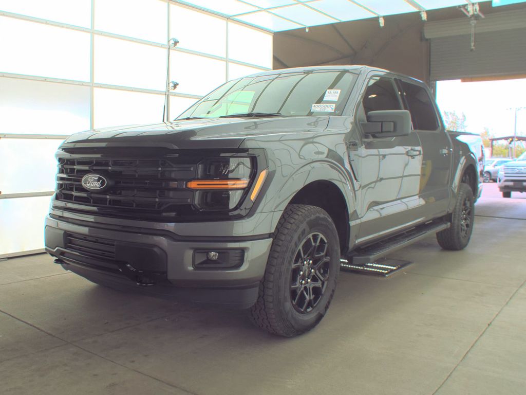 2025 Ford F-150 XLT photo
