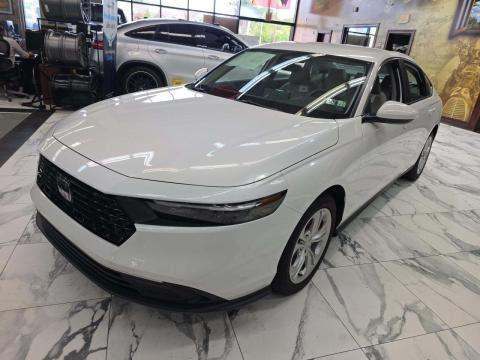2025 Honda Accord LX photo
