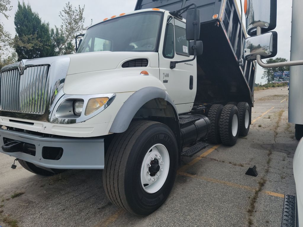 2006 International 7000 photo