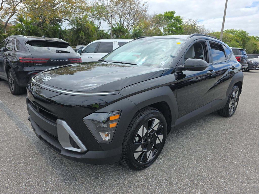 2025 Hyundai Kona SEL photo