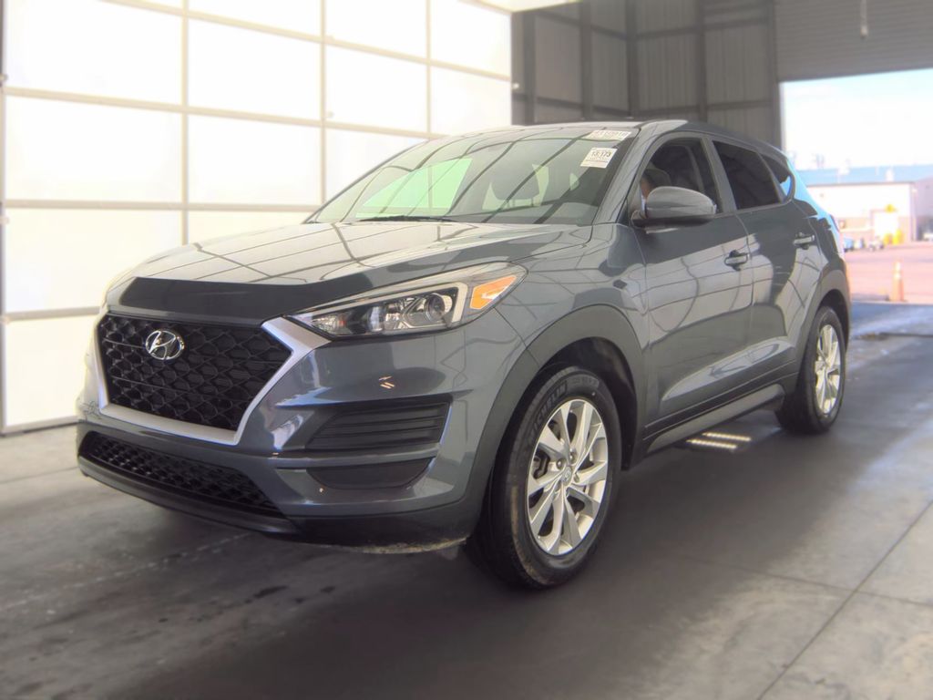 2021 Hyundai Tucson SE photo