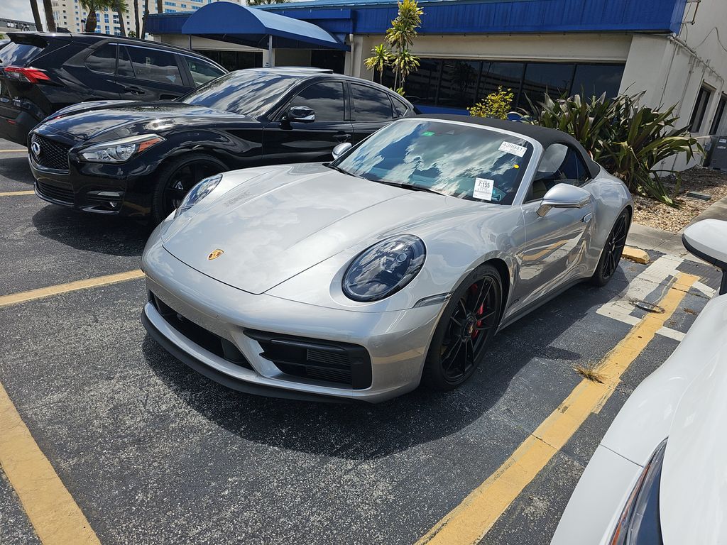 2022 Porsche 911 Carera GTS photo