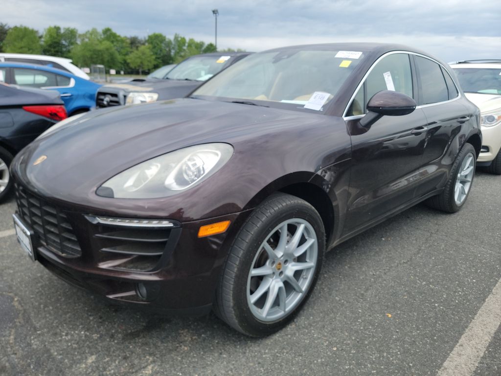2016 Porsche Macan S photo